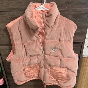 Women’s Coral Puffer Vest size L